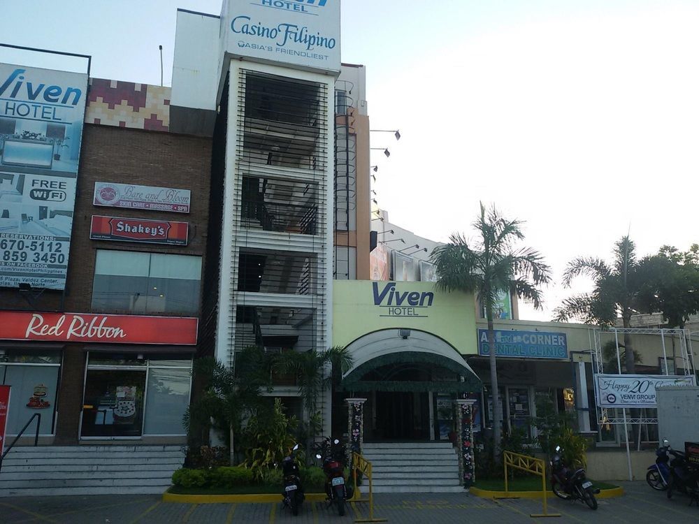 Viven Hotel Laoag Extérieur photo